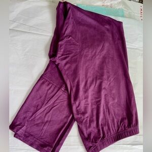 New❣️Libby. Edelman Suede Purple Leggings Large